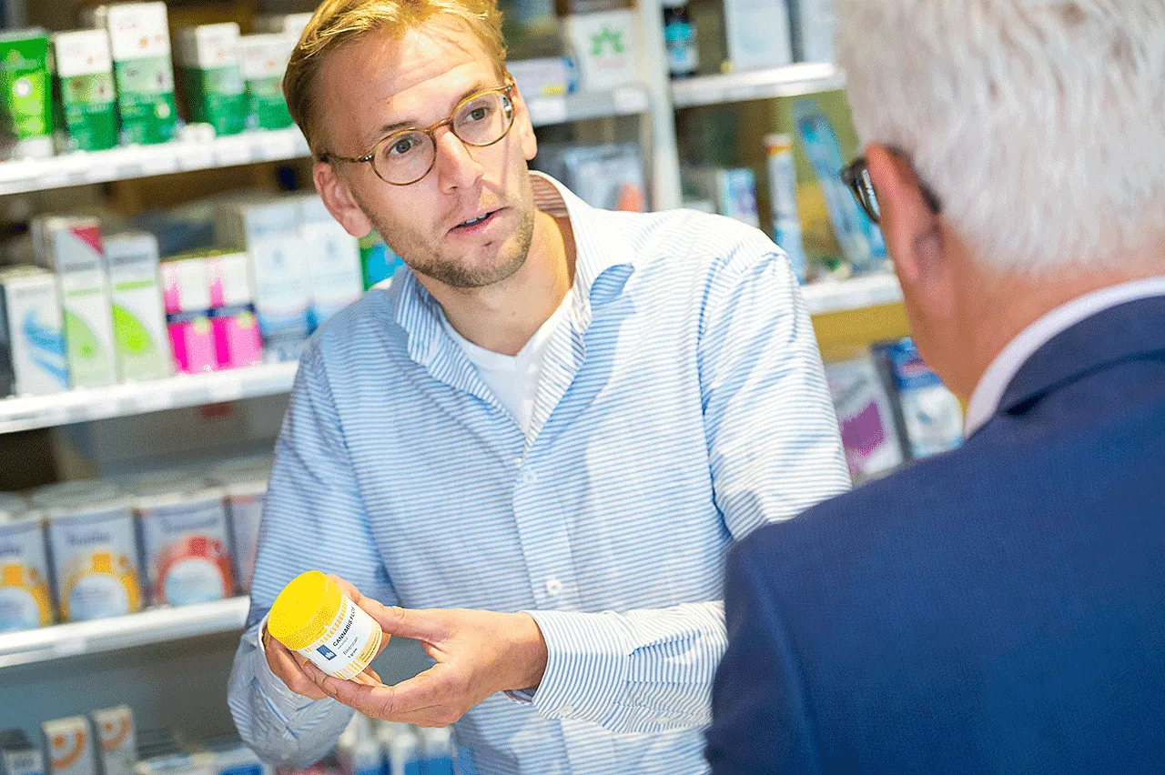 The price of cannabis per gram may vary if your pharmacy dispenses different quantities.
